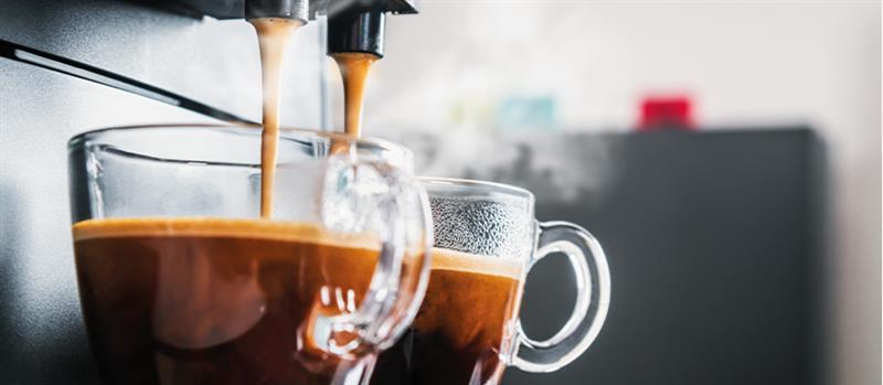 Une formule boisson chaude + pâtisserie maison